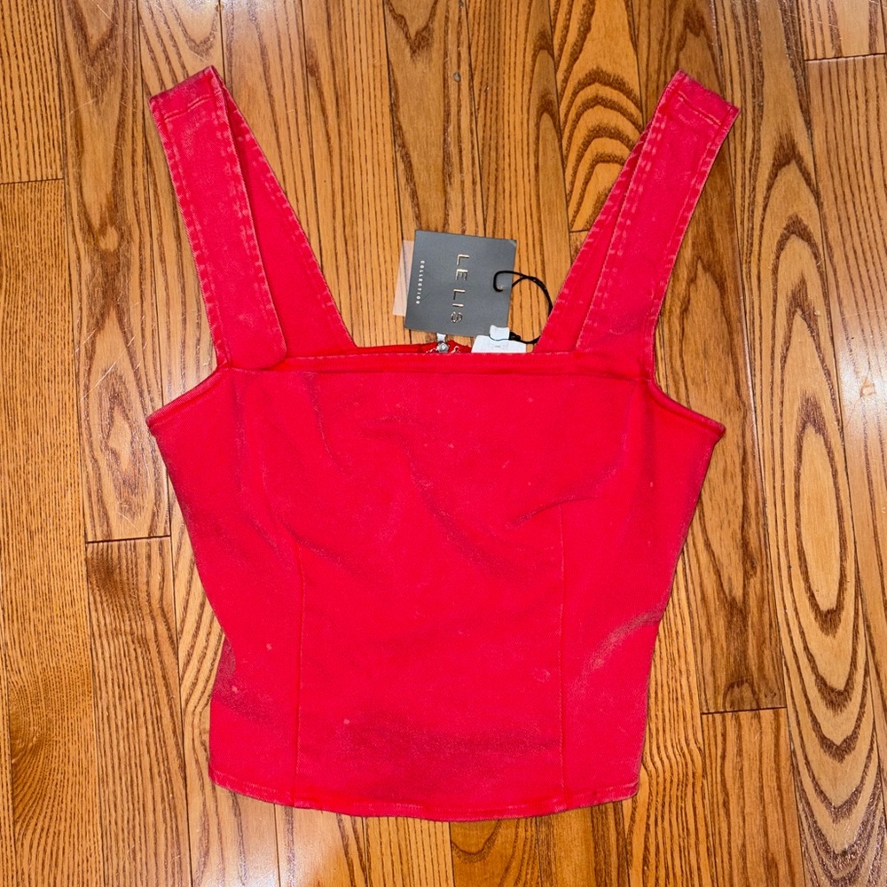 ❤️😊❤️ NWT LE LIS - SIZE MEDIUM RED SQUARE NECK TOP ❤️😊❤️